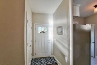 Building Photo - 3213 Addison Ln