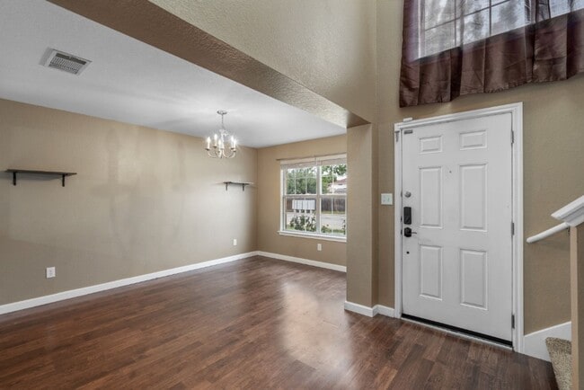 Building Photo - 2609 Jason Dr, Taylor, Texas 76574