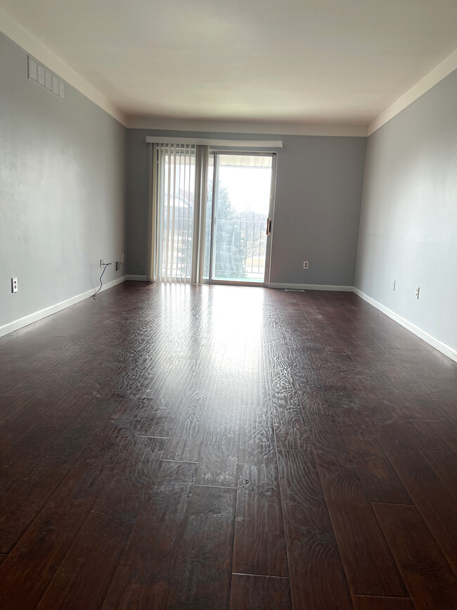 Foto del edificio - 14163 Ivanhoe Dr