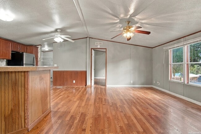 Building Photo - 1247 Skylark Dr