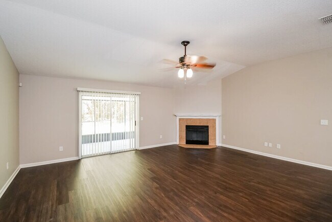 Foto del edificio - 2778 Ravine Hill Dr