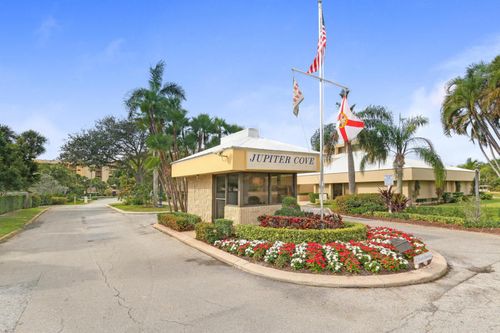 Building Photo - 1648 Jupiter Cove Dr