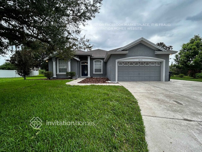 Building Photo - 2909 Dunhill Cir