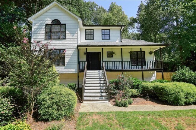 Foto del edificio - 3003 Maple Ln