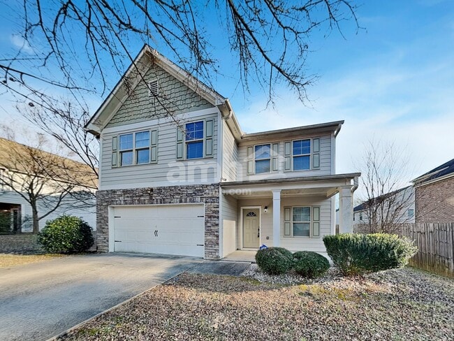 Building Photo - 2494 Beal St