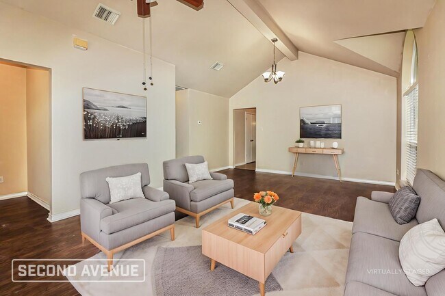 Foto del edificio - 7634 Cedar Brook Dr