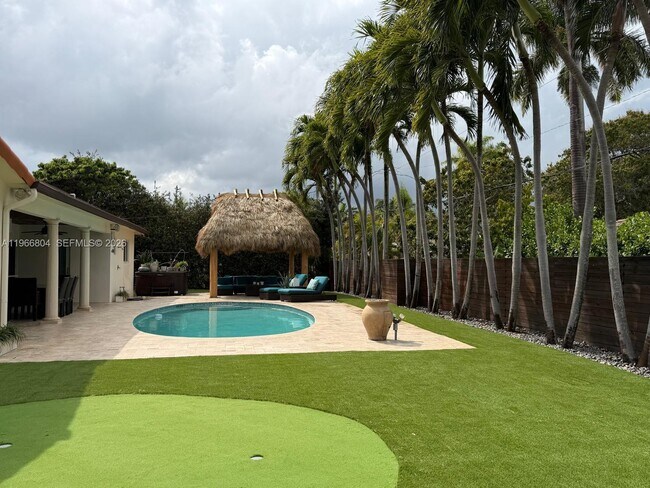 Foto del edificio - 1201 Washington St