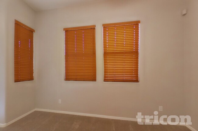 Foto del edificio - 1225 N 36th St