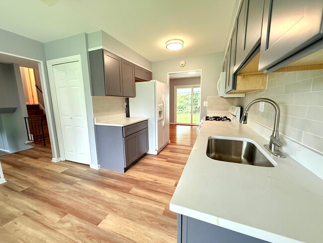 Main - New Kitchen - 17624 Wheat Fall Dr