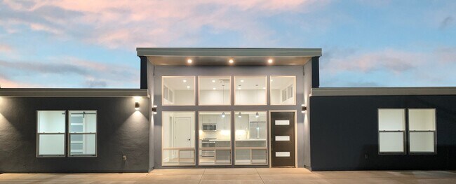 Front of The House - 121 22nd Ave