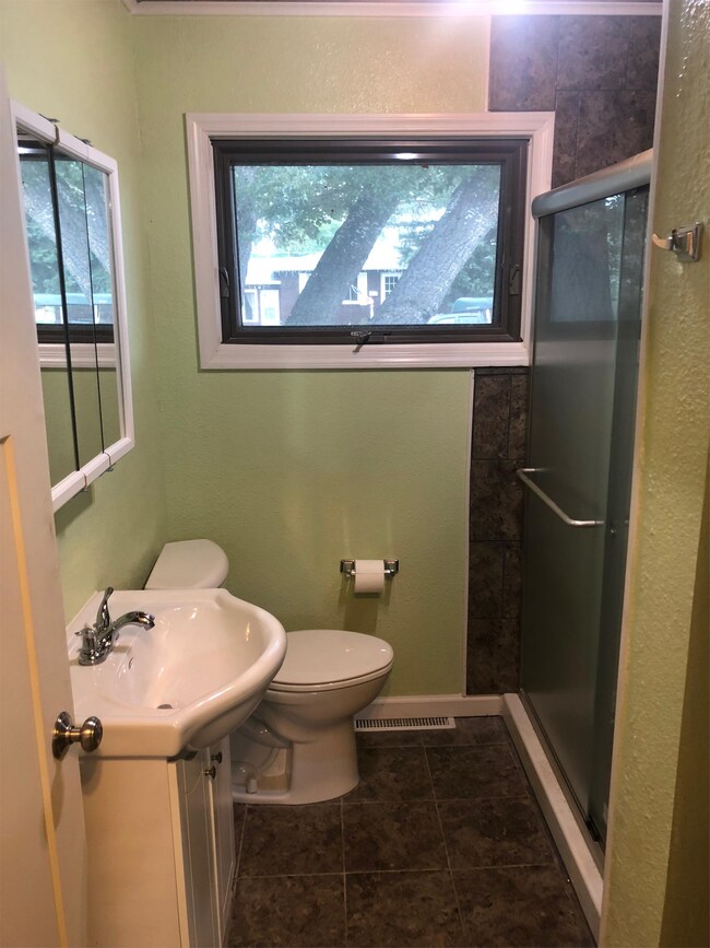 Building Photo - 4783 Sagebrush Ave