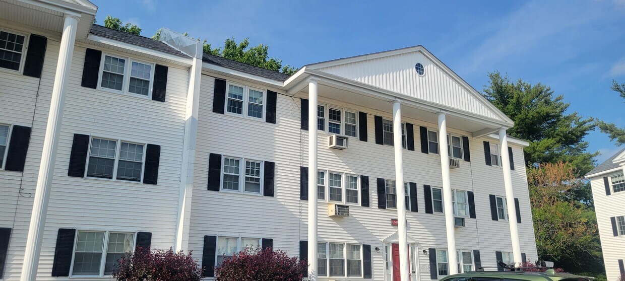 105 Portsmouth Ave, Exeter, NH 03833 Townhome Rentals in Exeter NH