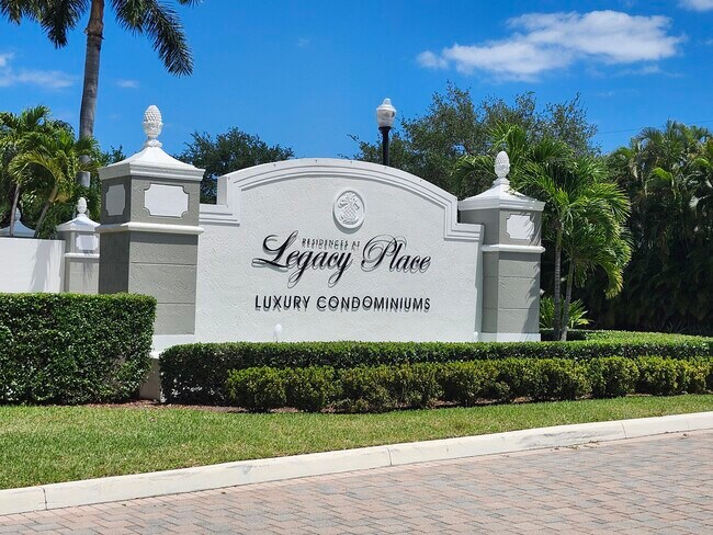 Building Photo - 11016 Legacy Dr