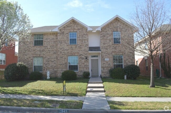 Building Photo - 2943 Deer Ridge Dr