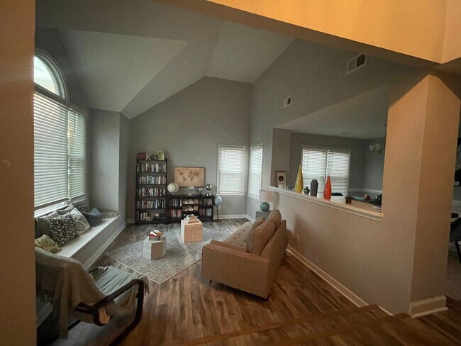 Foto del edificio - 1022 Stillmeadows Court