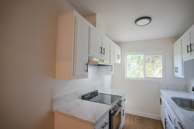 Foto del edificio - 825 W 167th St