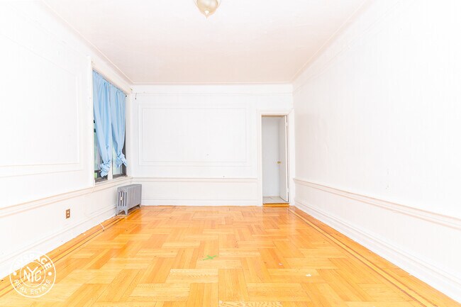 Foto del edificio - 377 Montgomery St