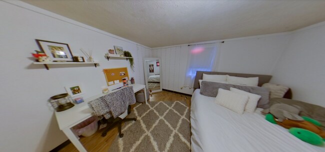 Building Photo - Across the Street from KSU Campus! Huge Ho...