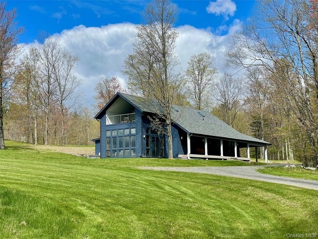 Building Photo - 323 Haddock Hill Rd