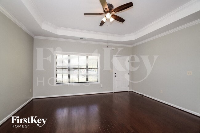 Foto del edificio - 5573 Timber Leaf Trail