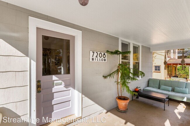 Foto del edificio - 2 br, 3 bath House - 7208 Willow Ave