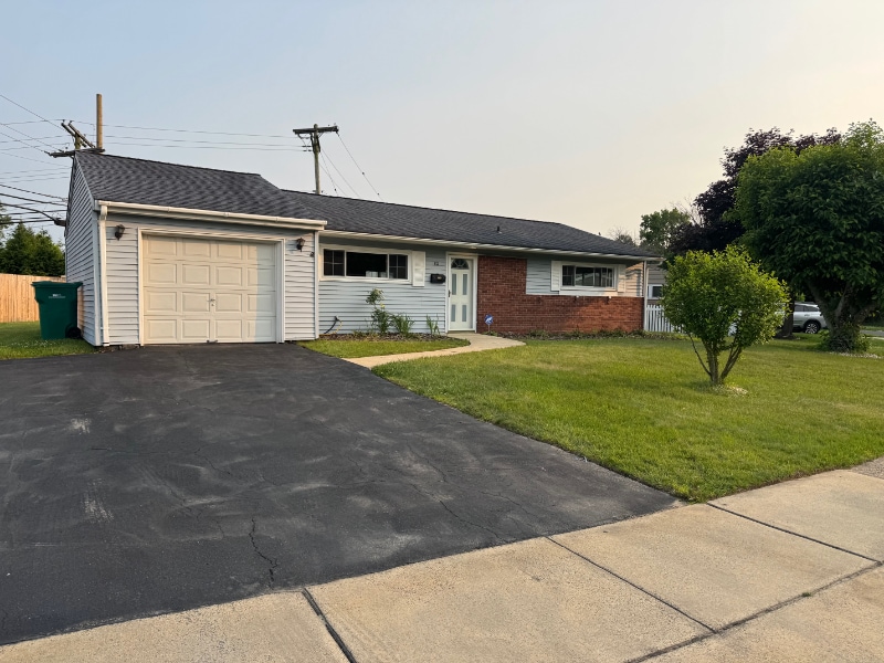 Foto principal - 82 Indian Creek Dr