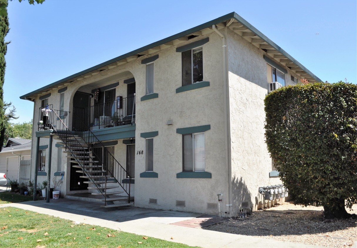 Foto del edificio - 168 Danze Dr