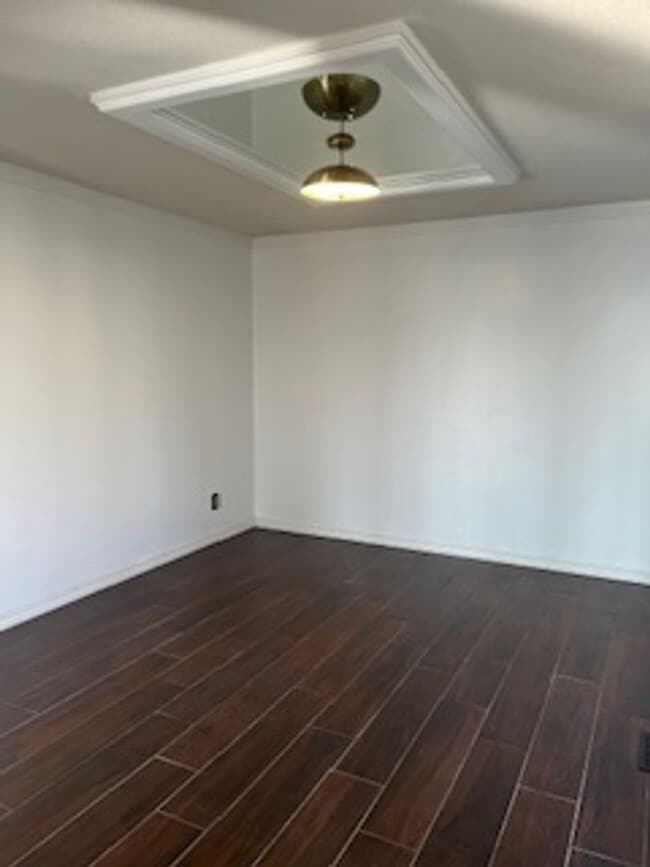 Building Photo - Rare Leasing Opportunity it in the Heart of Fort Smith/One Acre Lot w/City Views/Four Bed/3full+2...