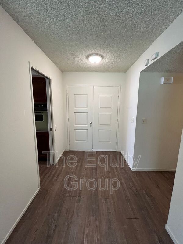 Building Photo - 3526 W Mill Creek Dr