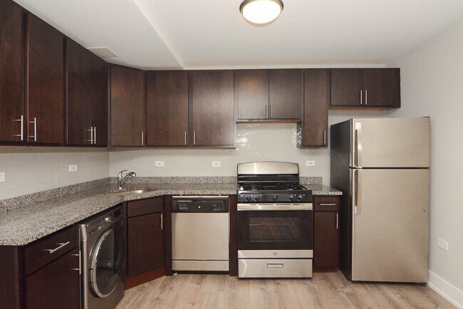 Foto del edificio - 3539 N Broadway