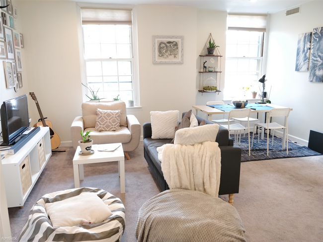 Foto del edificio - 1 br, 1 bath  - 65 Glen Rd # H8P