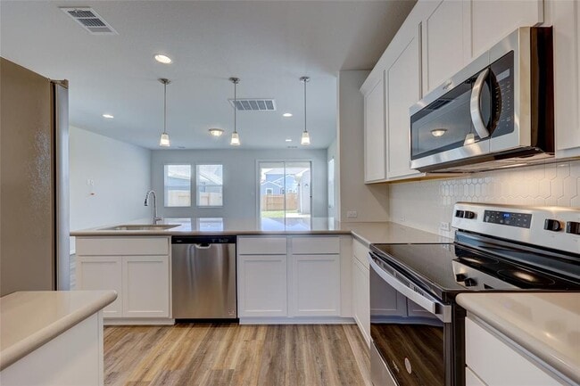 Building Photo - 310 Cherry Blossom Ln