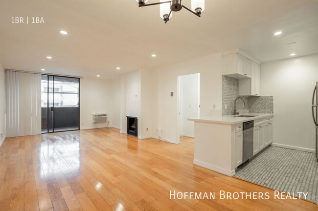 Building Photo - 724 N West Knoll Dr. West Hollywood, CA 90069