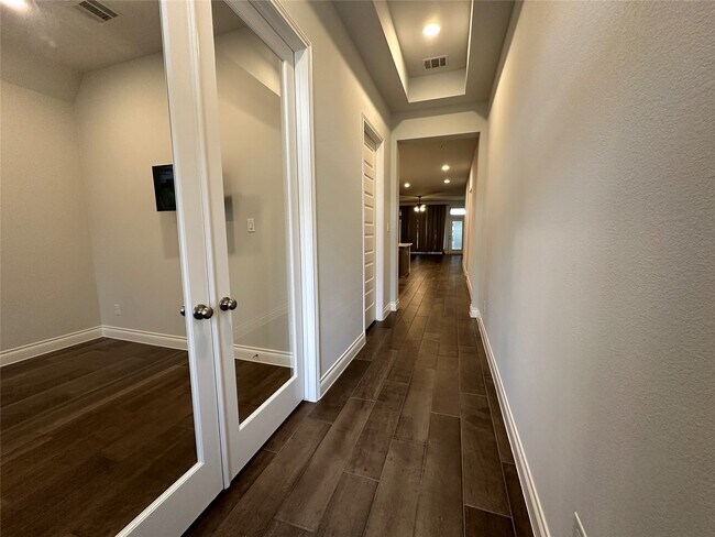 Foto del edificio - 16343 Silver Emperor St