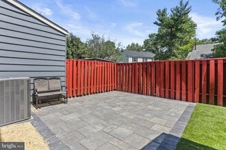 Building Photo - 12113 Pheasant Run Dr Building Photo - 12113 Pheasant Run Dr