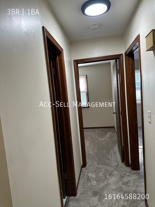 Foto del edificio - 5798 Christie Ave SE