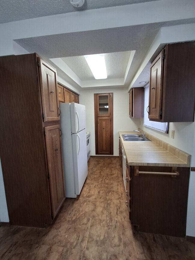 Foto del edificio - 1308 Galeta Ave