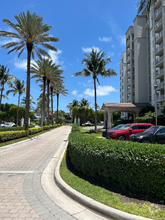 Building Photo - 3606 S Ocean Blvd