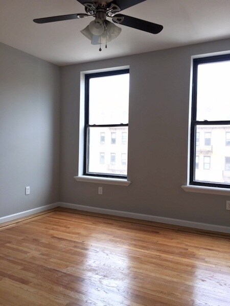 Building Photo - 1220 Washington St