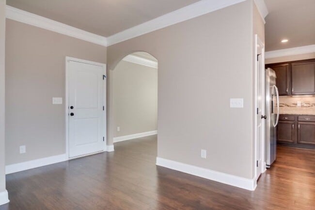 Building Photo - 260 Wentworth Pl