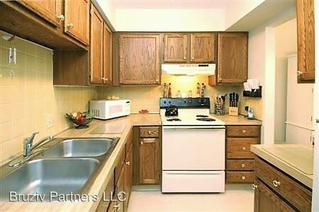 Foto del edificio - 2198 Liberty Rd