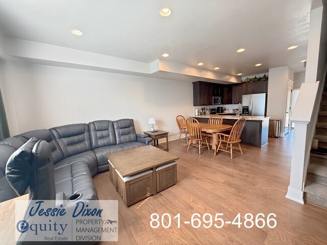 Foto del edificio - 2522 W Knights Ln