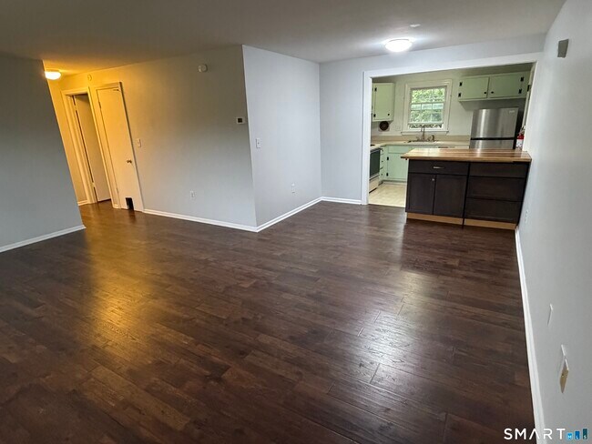 Foto del edificio - 1254 Farmington Ave
