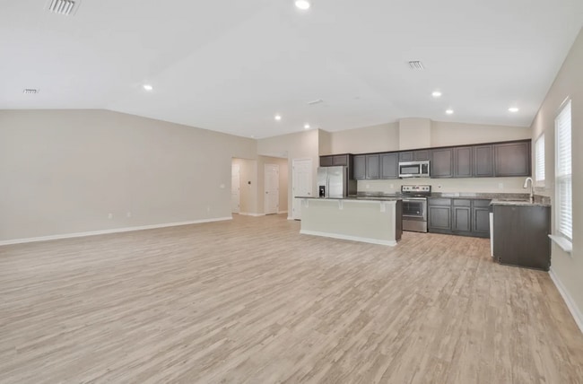 Building Photo - 35 Coastal Village Ln