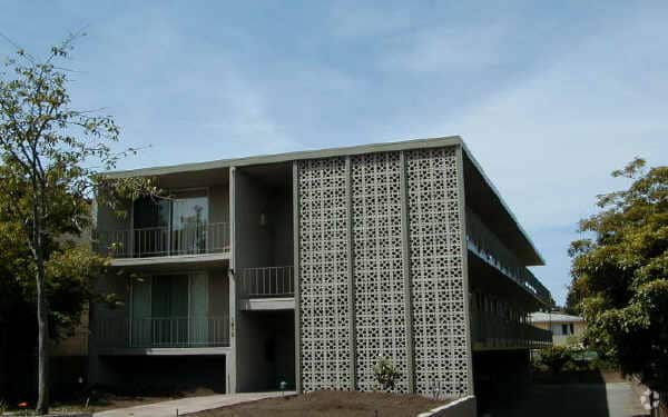 Building Photo - 1610 Milvia Street