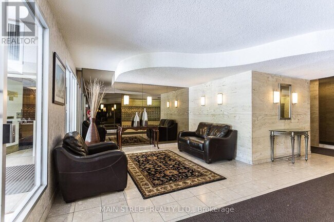 Photo du bâtiment - 3100 Kirwin Ave