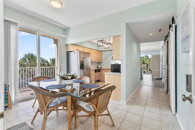 Building Photo - 104 Surfview Dr