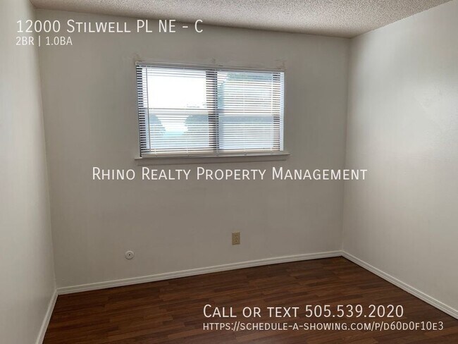 Building Photo - NE Heights Townhome! 2 bedroom, 1 bath in ...