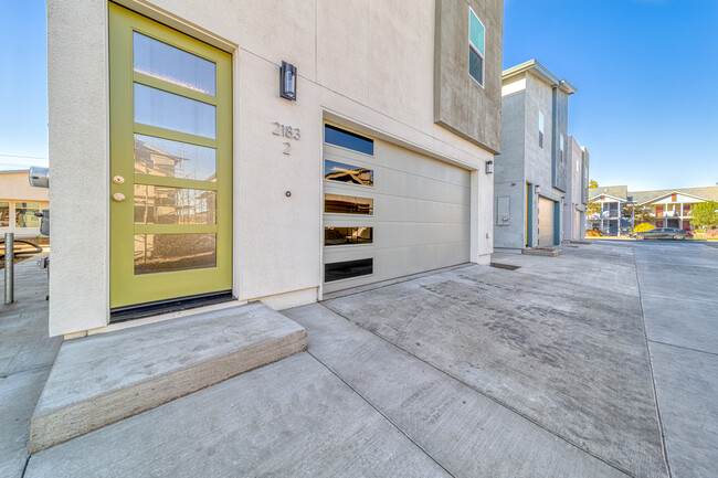Building Photo - 2183 Kenrick Ln
