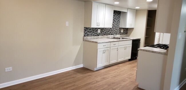 Building Photo - 1667 Kiowa Cir